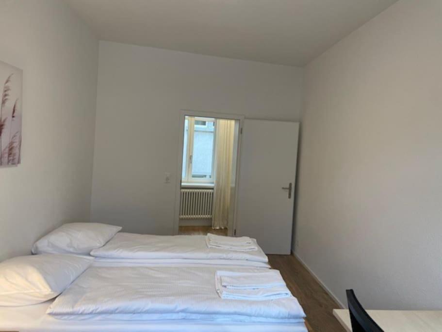 Elegant 2Br Apartment - Canal3 Ζυρίχη Εξωτερικό φωτογραφία